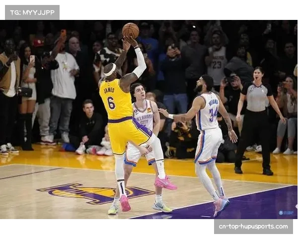 实时:比赛最后五分钟,双方合计仅由中距离跳投得到8分 实时:比赛最后五分钟,双方合计仅由中距离跳投得到8分